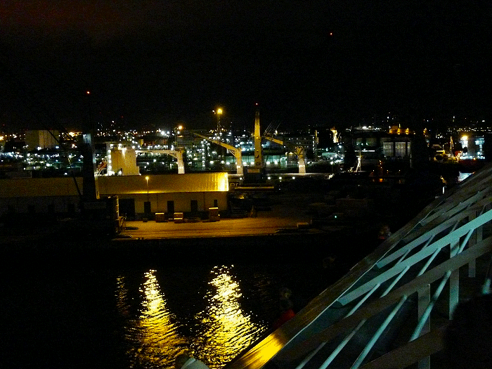 MSC&nbsp;Lirica tijdens het keren