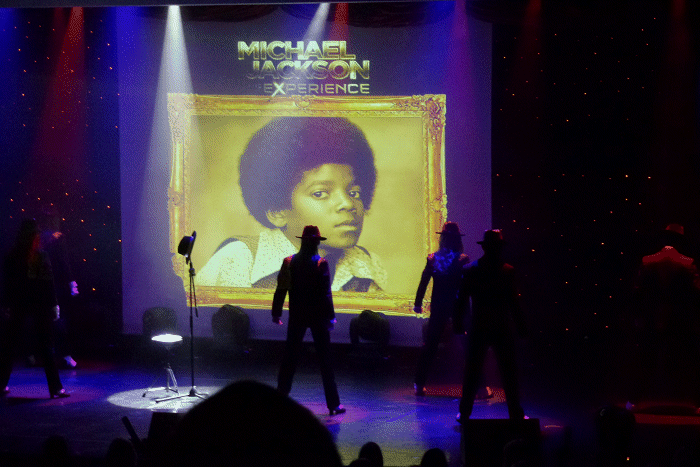 Show&nbsp;rondom&nbsp;Michael&nbsp;Jackson