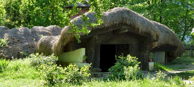 Ondergrondse&nbsp;huizen uit&nbsp;Olteni� 