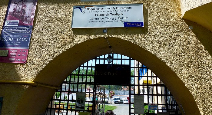 Ingang&nbsp;Cultuurcentrum&nbsp;Friedrich&nbsp;Teutsch