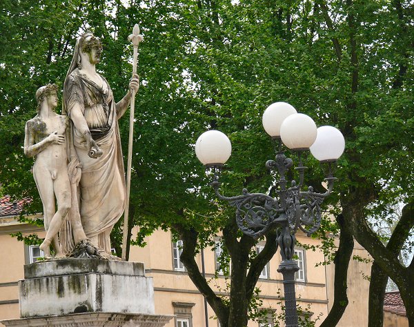 Maria&nbsp;Luisa&nbsp;van&nbsp;Bourbon