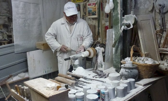 Maken&nbsp;albasten&nbsp;vaasje