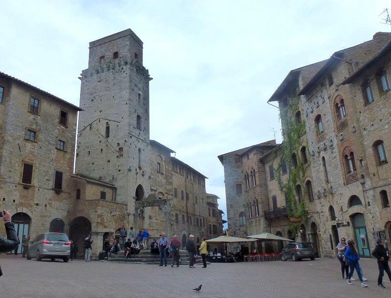 Piazza&nbsp;della&nbsp;Cisterna