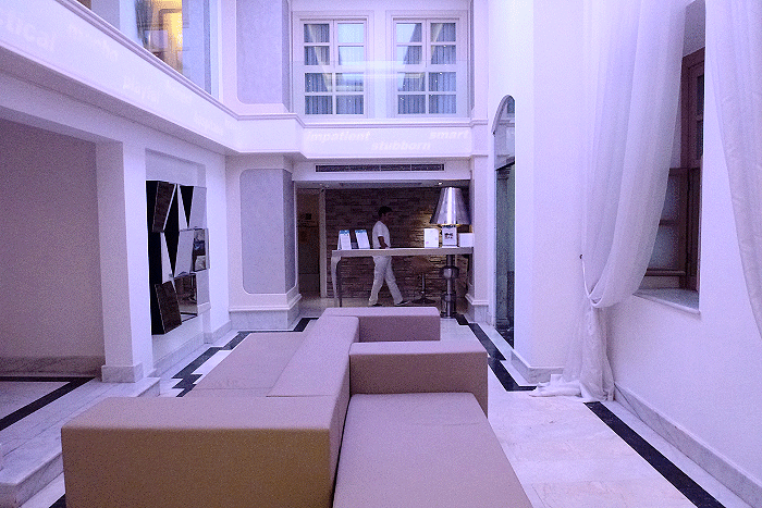 Hal hotel