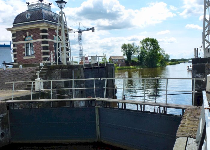 Lemstersluis&nbsp;dichterbij